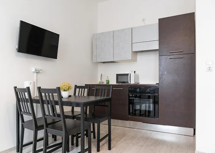 Pleasant 1br Perfect For Short & Long * וינה
