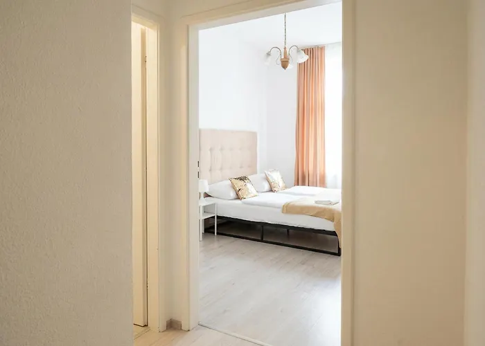 Pleasant 1br Perfect For Short & Long דירה